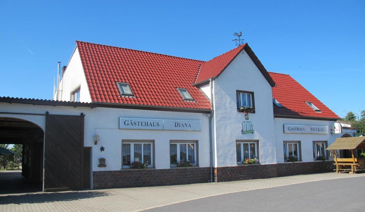 Gasthaus Stuckatz Dollenchen Екстер'єр фото