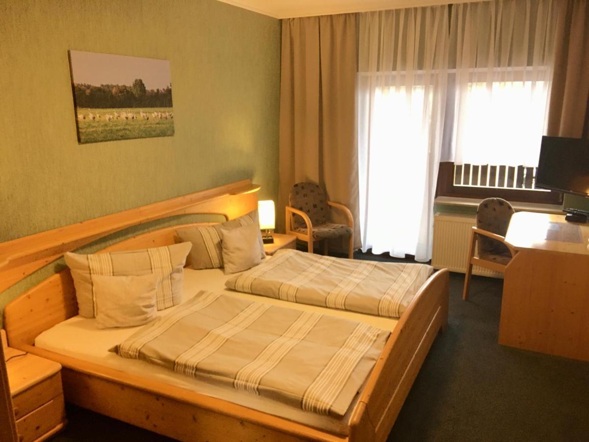 Gasthaus Stuckatz Dollenchen Екстер'єр фото