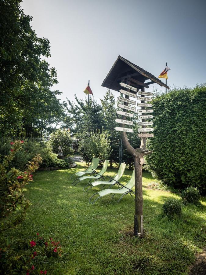 Gasthaus Stuckatz Dollenchen Екстер'єр фото