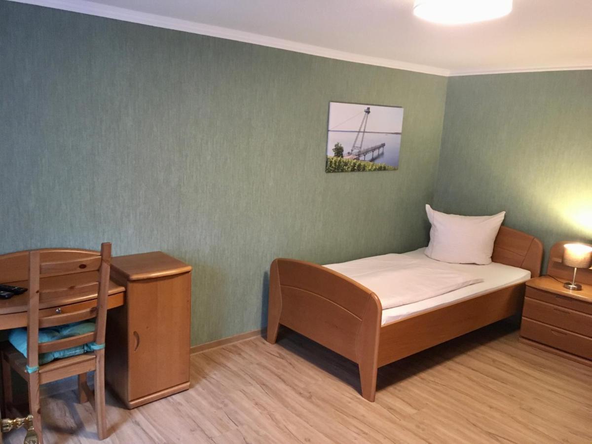 Gasthaus Stuckatz Dollenchen Екстер'єр фото